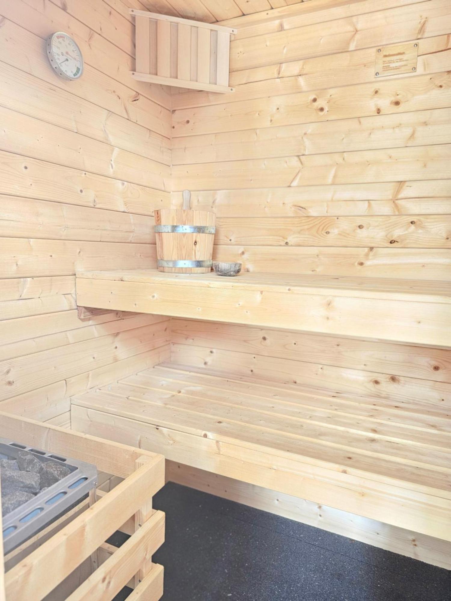 Black Forest I Sauna Auf Dem Balkon I Boxspring I Nespresso I Ausblick I Wasserfaelle Im Ort 托特瑙 外观 照片